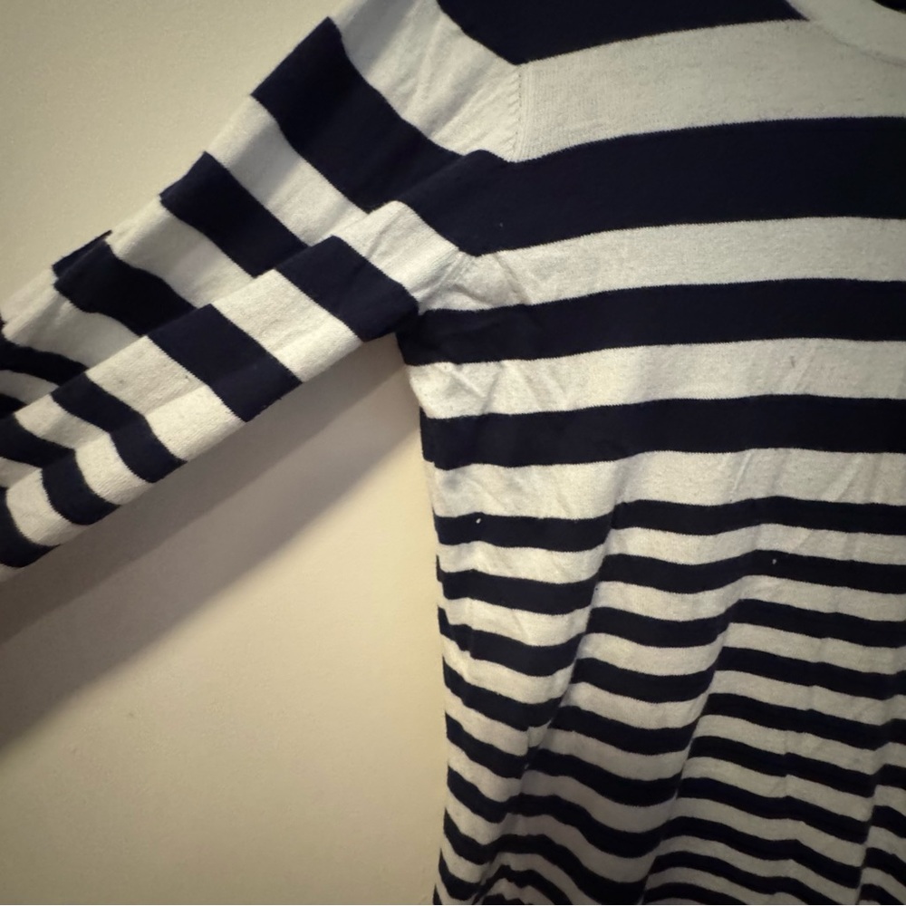 Lilly Pulitzer Navy and Pink Striped Long Sleeve Top large - Picture 4 of 5